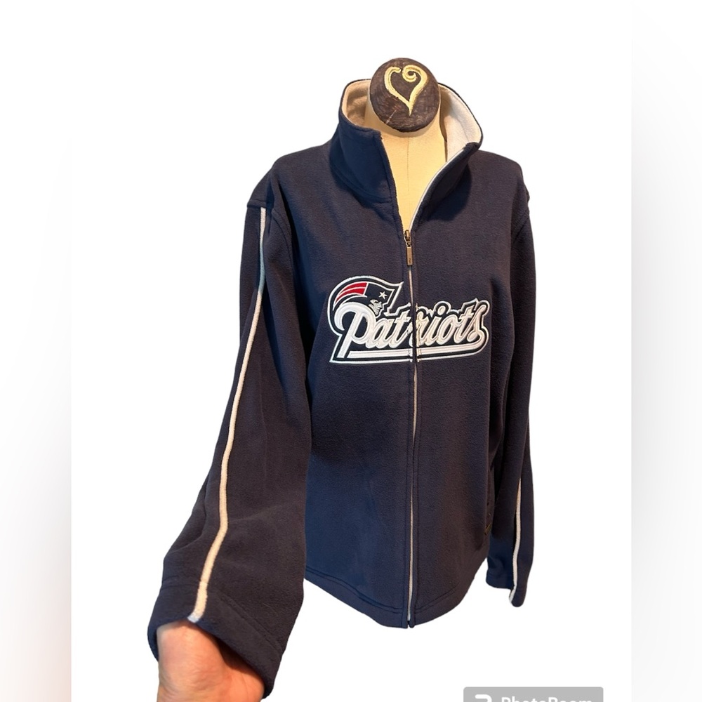 FAN FAVORITE PATRIOTS GEAR fleece track jacket.  NWOT